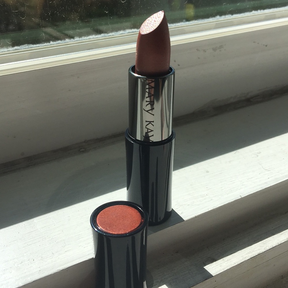 Mary Kay Creme Lipstick